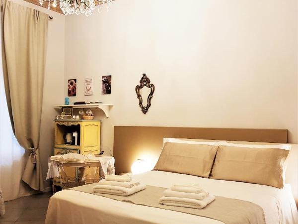 Il Sogno Torino Guesthouse : photo 2 de la chambre chambre triple avec salle de bains privative