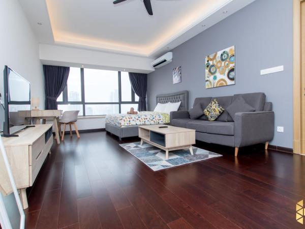 R&F Princess Cove CIQ Premium Sea View Suites by NEO : photo 2 de la chambre studio