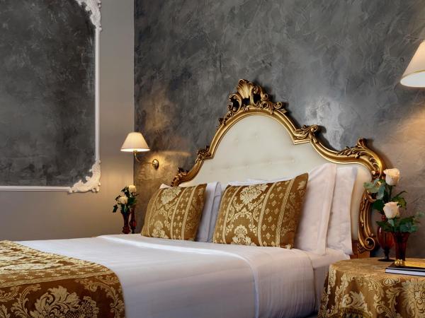 Hotel Pausania : photo 1 de la chambre chambre double ou lits jumeaux supérieure