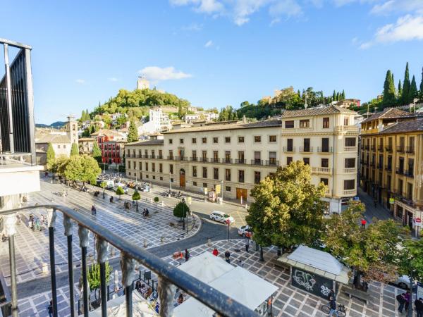 Hotel Plaza Nueva : photo 6 de la chambre chambre triple