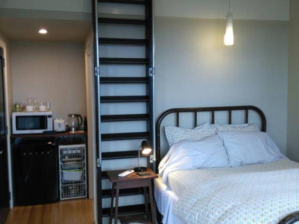 Tiny House in the Sky : photo 3 de la chambre chambre familiale - vue sur mer