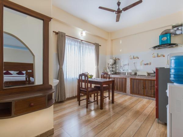 Hotel Snow Peak : photo 4 de la chambre appartement avec vue sur la montagne