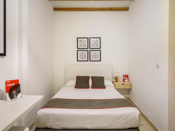 Hostal Austria : photo 2 de la chambre chambre double intérieur