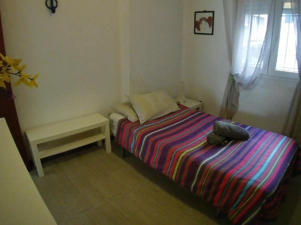 La casita de Pepe - piso compartido : photo 4 de la chambre chambre simple standard avec salle de bains commune