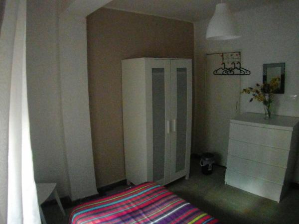 La casita de Pepe - piso compartido : photo 3 de la chambre chambre simple standard avec salle de bains commune