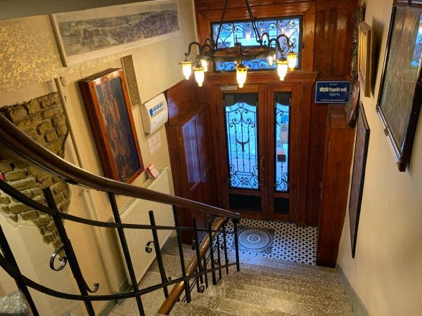 Antique Hostel : photo 9 de la chambre chambre triple standard