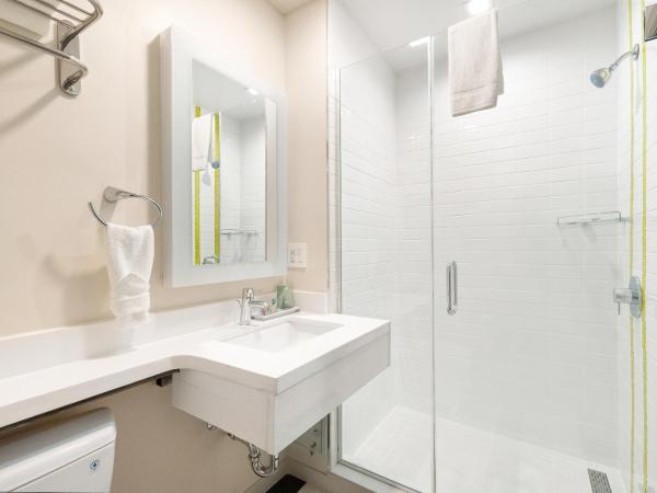 Best Western Red Coach Inn : photo 6 de la chambre chambre avec 2 lits queen-size et terrasse