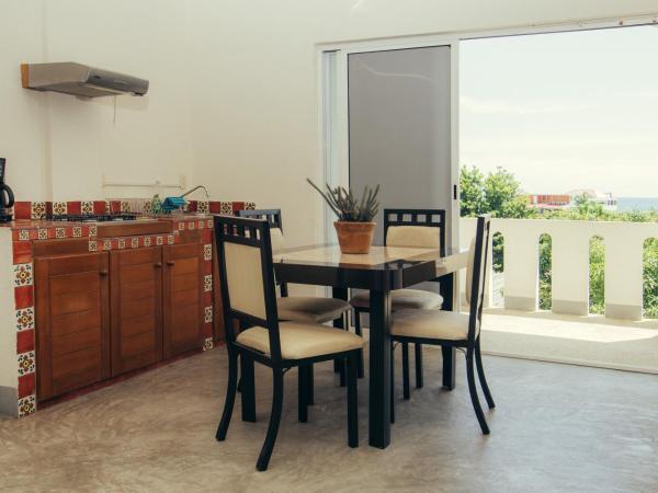 Casa Losodeli & Coworking- Adults Only : photo 1 de la chambre appartement avec balcon