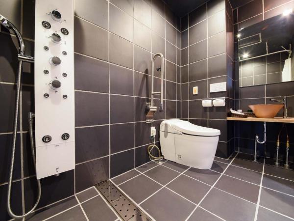 Hotel Lodge Maishima : photo 5 de la chambre chambre lits jumeaux pour personnes à mobilité réduite