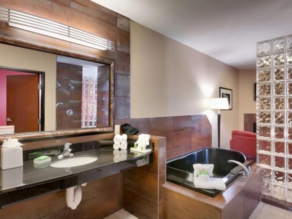 Holiday Inn & Suites Salt Lake City - Airport West, an IHG Hotel : photo 1 de la chambre suite présidentielle