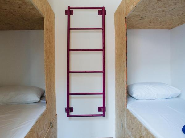 Ô de Casa Hostel : photo 4 de la chambre lit dans dortoir pour femmes de 4 lits