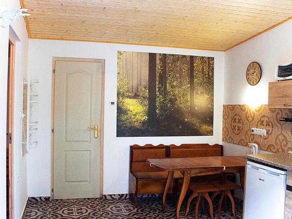 White & Quiet Apartment House : photo 4 de la chambre chambre lit king-size