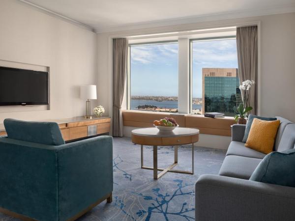 Shangri-La Sydney : photo 1 de la chambre suite ambassadeur avec accès au salon club