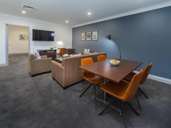 Hyde Park Inn : photo 2 de la chambre appartement 2 chambres - 301