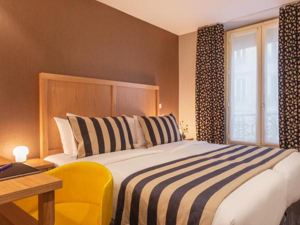 Hotel 29 Lepic : photo 6 de la chambre chambre double ou lits jumeaux supérieure