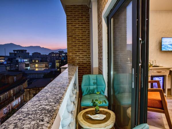 Arushi Boutique Hotel : photo 5 de la chambre superior deluxe room with bathtub -- 15% off on food and beverage and sauna and steam