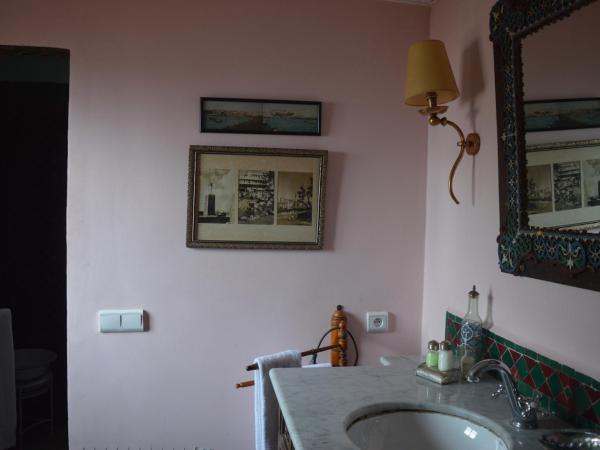 Aux 3 Portes : photo 2 de la chambre studio - vue sur mer