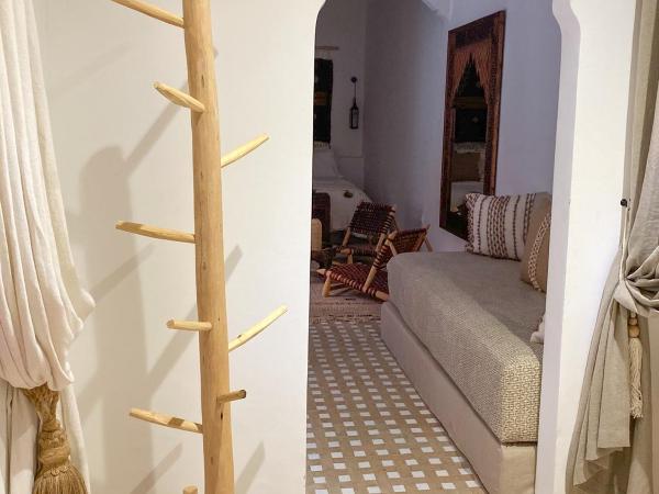 Riad Le Pèlerin : photo 7 de la chambre suite lit king-size - rez-de-chaussée