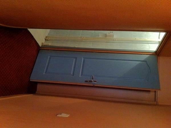 Hotel Des Arts : photo 3 de la chambre chambre simple avec salle de bains commune