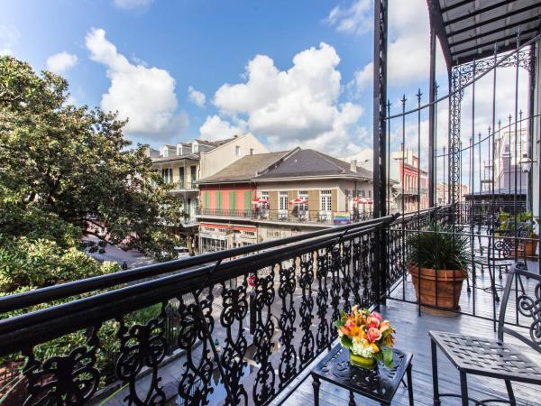 Omni Royal Orleans Hotel : photo 3 de la chambre suite lit king-size avec balcon