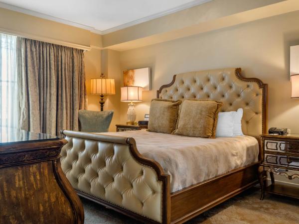 Omni Royal Orleans Hotel : photo 9 de la chambre suite lit king-size royale deluxe