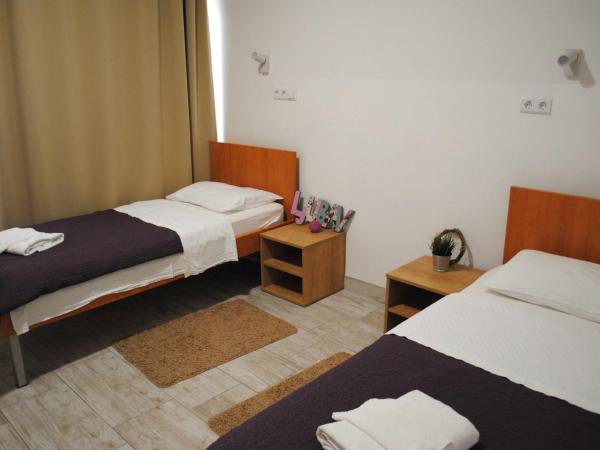 Hotel Fala : photo 6 de la chambre chambre quadruple