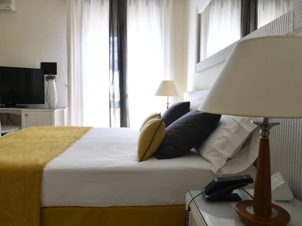 Park Hotel Maracaibo : photo 6 de la chambre chambre triple supérieure - vue sur mer