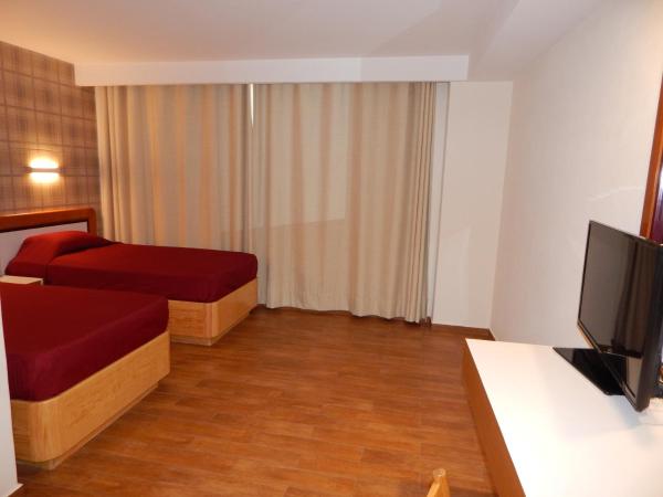 Hotel El Salvador : photo 4 de la chambre chambre lits jumeaux