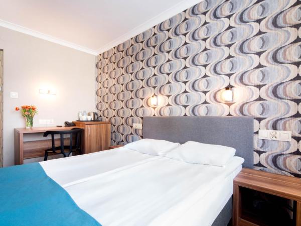 Hotel Mazowiecki Łódź : photo 6 de la chambre chambre double deluxe