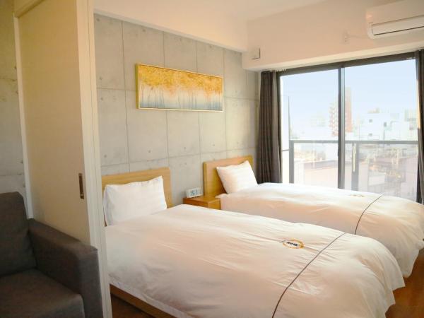 -Yoshitsuki kaku- Yoshitsuki Apart Hotel : photo 7 de la chambre chambre lits jumeaux standard avec canapé