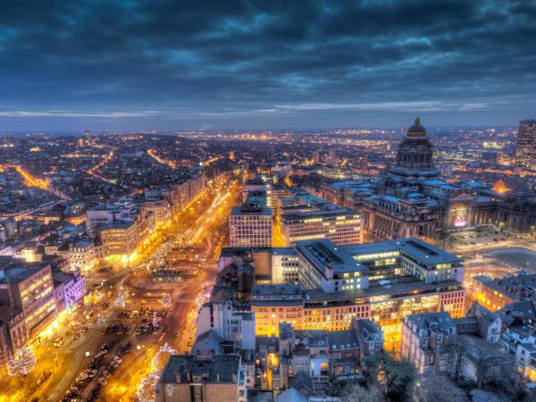 The Hotel Brussels : photo 10 de la chambre chambre panorama deluxe avec accès au salon