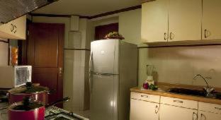 The Residences at Puri Casablanca : photo 1 de la chambre room #4729117