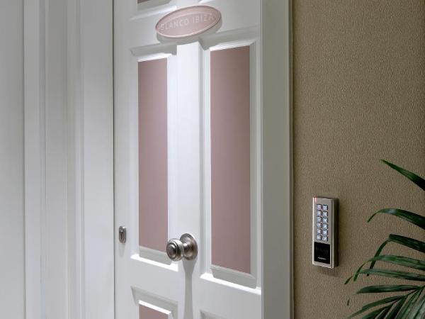 Pensión Plaza Nueva : photo 5 de la chambre chambre lits jumeaux deluxe