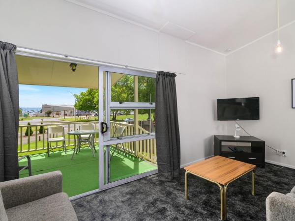 Lake Lodge Motel Rotorua : photo 5 de la chambre appartement 2 chambres