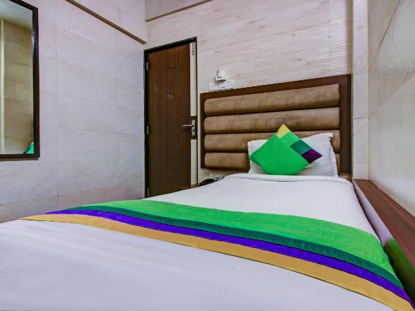 Treebo Lake Bloom Powai : photo 3 de la chambre chambre simple Économique