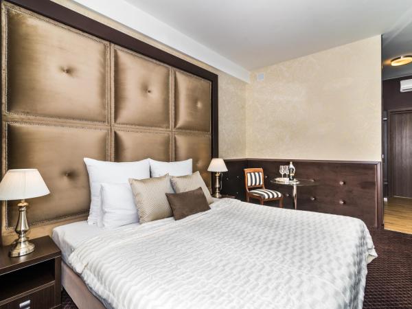 Hotel Luxor : photo 9 de la chambre chambre double supérieure