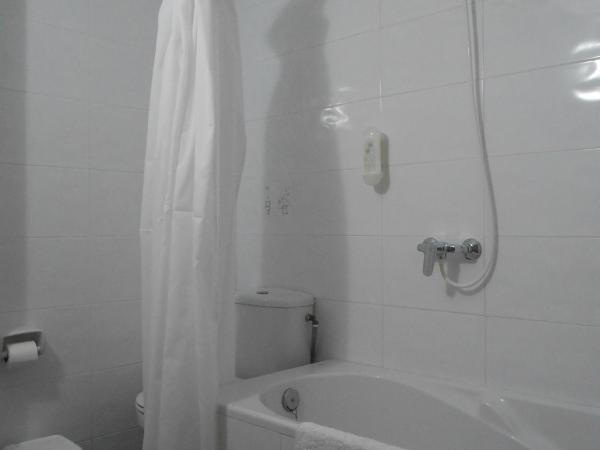 Hostal El Callejón : photo 7 de la chambre chambre simple avec salle de bains extérieure privative