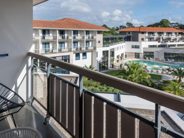 Thalazur Arcachon : photo 5 de la chambre chambre privilège avec accès au spa - vue sur piscine