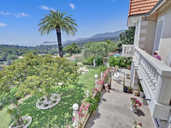 Le Château de Mei Lese : photo 9 de la chambre chambre double supérieure avec vue sur la mer, terrasse et balcon