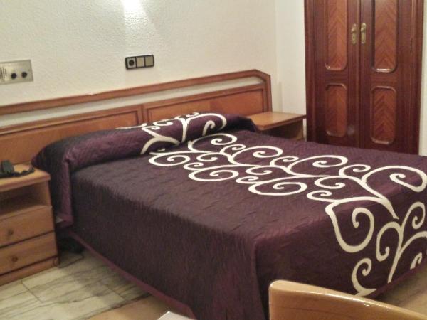 Hotel Amefa : photo 7 de la chambre chambre double ou lits jumeaux