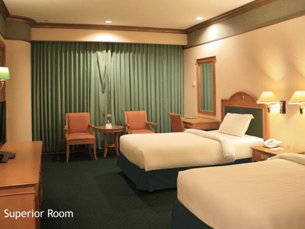 Tunjungan Hotel : photo 3 de la chambre special offer at superior room