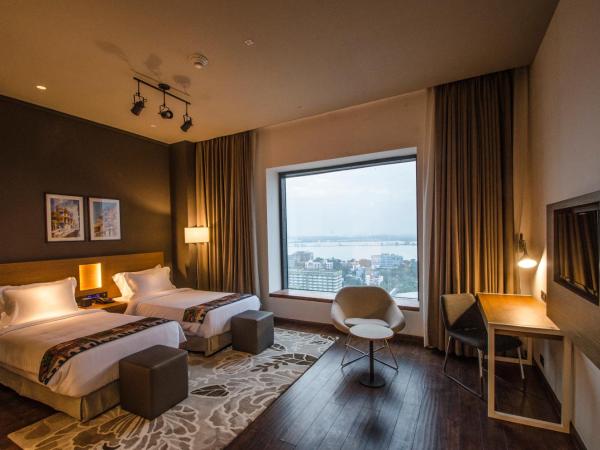 Altair - A Boutique Hotel : photo 3 de la chambre business room - lake view