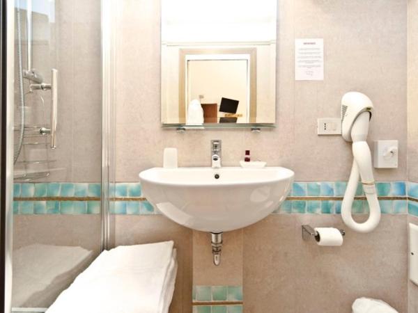 Hotel Alla Fava : photo 1 de la chambre chambre double deluxe - vue sur canal