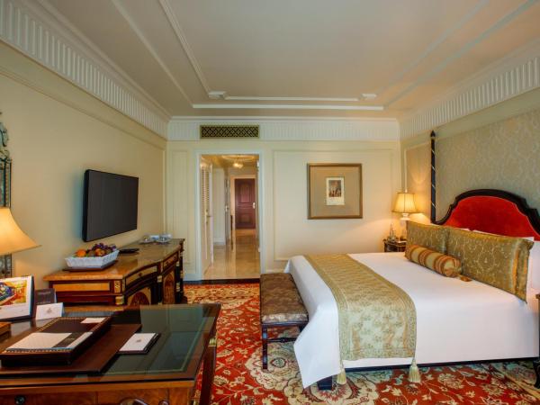 The Leela Palace New Delhi : photo 1 de la chambre suite exécutive avec transferts aéroport et accès au salon