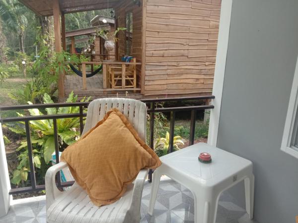 Mada Lanta Mai Keaw : photo 5 de la chambre chambre triple – vue sur montagne