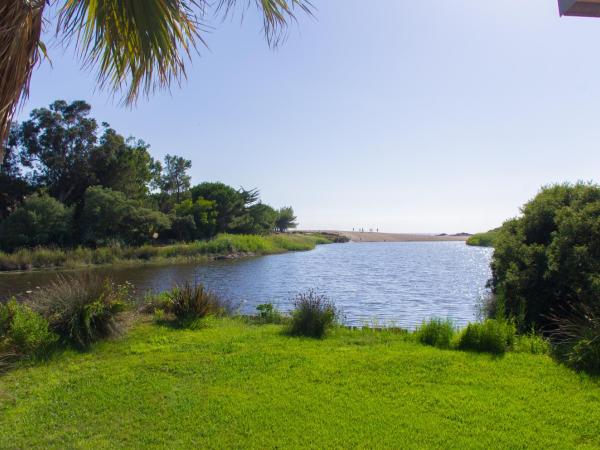 Rsidence Marina di Capitello : photo 7 de la chambre appartement-vue sur lac