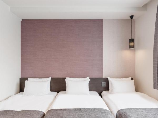 M's Hotel Kyoto Station Kasuga : photo 4 de la chambre chambre lits jumeaux avec lit d’appoint - 301