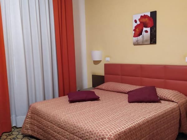 Moonlight Hotel&Suites : photo 5 de la chambre chambre double - accessible aux personnes à mobilité réduite