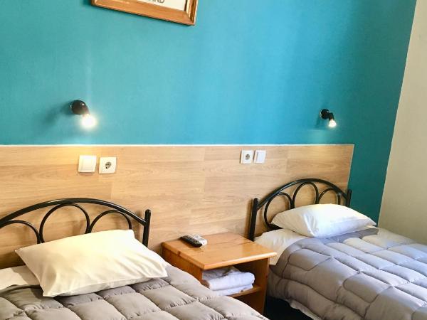 Hotel Kastoria : photo 7 de la chambre chambre double avec salle de bains commune