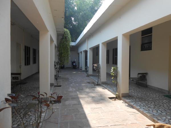 Hotel Sheela, 100m from Taj Mahal : photo 3 de la chambre chambre double standard